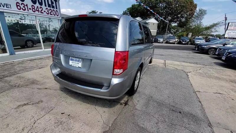 2016 Dodge Grand Caravan - Image 3