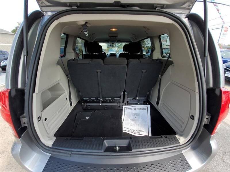 2016 Dodge Grand Caravan - Image 5