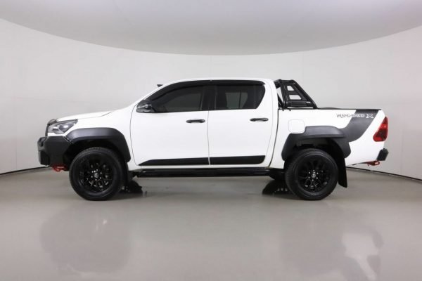 Toyota Hilux Rugged X for sale - Image 3