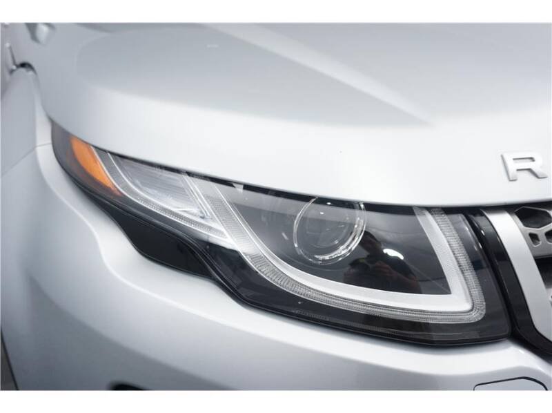 2017 Land Rover Range Rover Evoque - Image 5