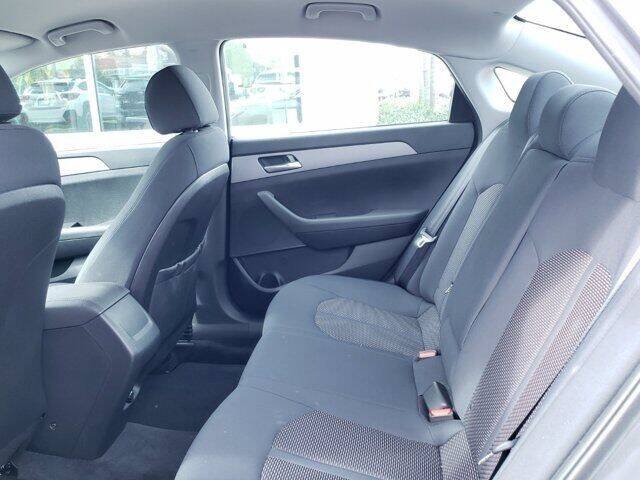 2018 Hyundai Sonata Review and Price - Image 7