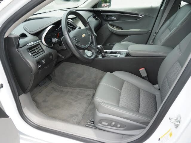 2014 Chevrolet Impala 2LT FWD - Image 4