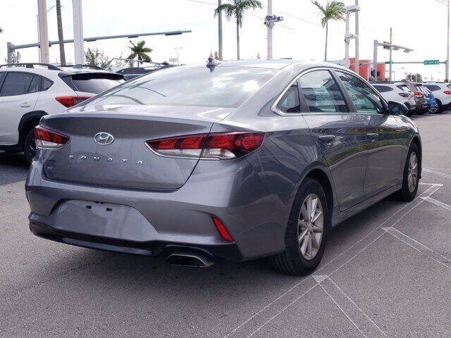 2018 Hyundai Sonata Review and Price - Image 6