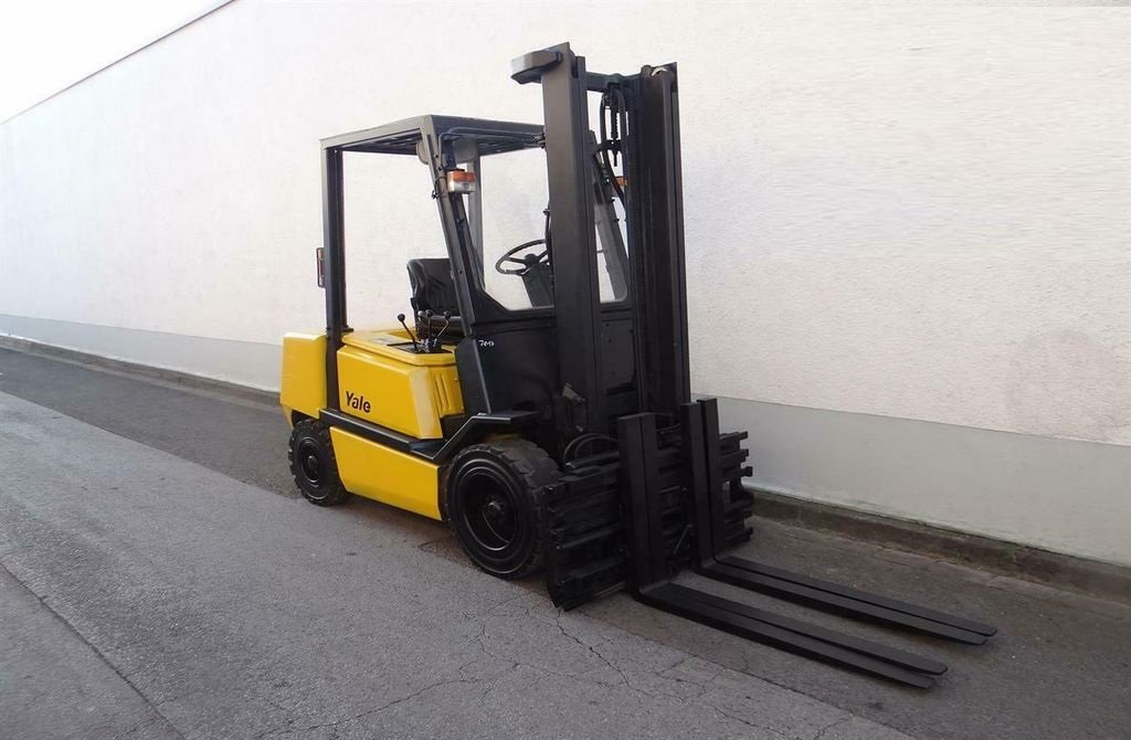 Used Forklift - Yale GDP30TFE2195