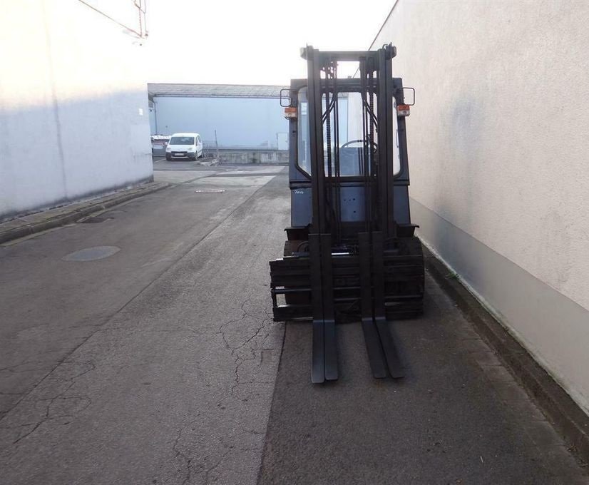 Used Forklift - Yale GDP30TFE2195 - Image 12
