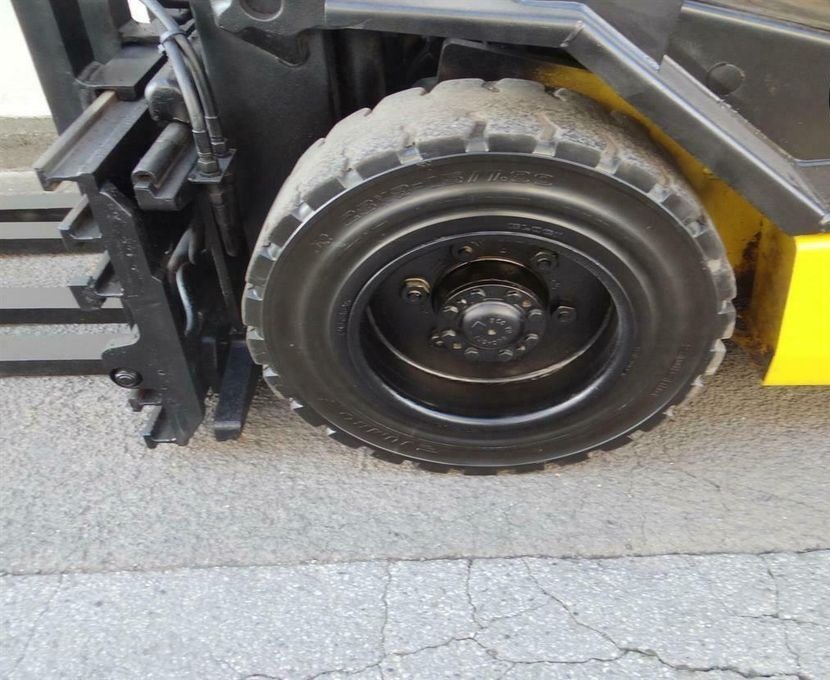 Used Forklift - Yale GDP30TFE2195 - Image 7